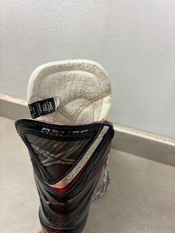 Prodám Juniorské brusle Bauer Vapor X800 S17 Junior velikost - 6
