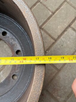 Koupím brzdový buben Ifa vlek hw 60.11, nebo fekál HTS 100 - 6