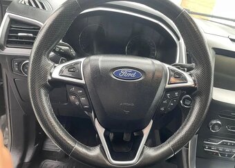 Ford S-Max 2.0 TDCi Titanium PowerShift - 6