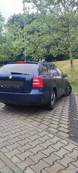 Škoda Octavia 2 1.6 benzín 267t najeto - 6
