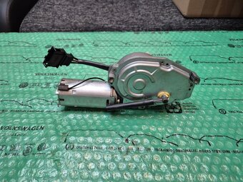 motorek zadního stěrače Seat Ibiza II (6K) 6K6955713A - 6