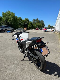 Honda CBR125R 2014 - 6