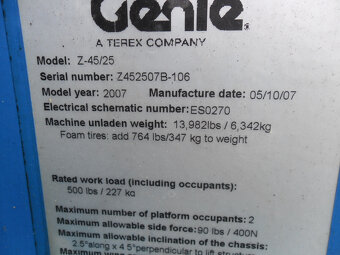 Nůžková pracovní plošina Genie GS 2032 - 6