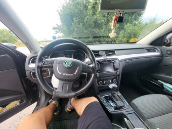 Škoda superb 2.0 TDI 125 kw DSG - 6