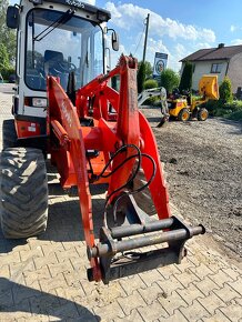 Kolový nakladač Kubota R520 - 6