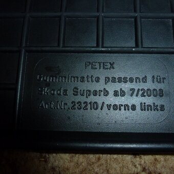 Skoda Superb II gumové koberce - 6