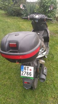 Skútr Longjia 125 - 6