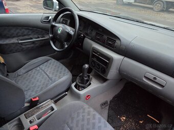 Octavia 1  1.6 náhradní díly - 6