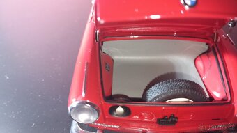 1:18 bmw 700 - 6