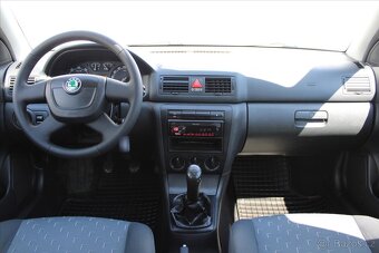 Škoda Octavia TOUR 1.6 MPI ČR (2009) - 6