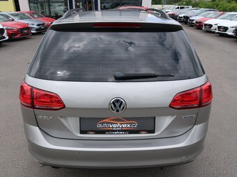 Volkswagen Golf 1.6TDi,81kW,Aut.klima,tažné - 6