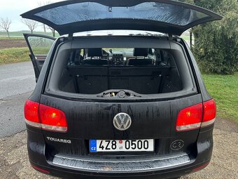 VW Touareg V6 - 6