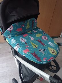 Nánožník na hlubokou korbu Thule Urban Glide, šití na zakázk - 6
