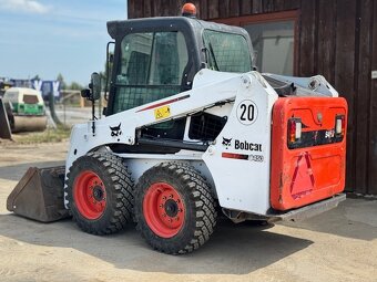 Smykový nakladač Bobcat S450 - 6
