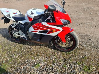 Honda cbr 1000 rr - 6