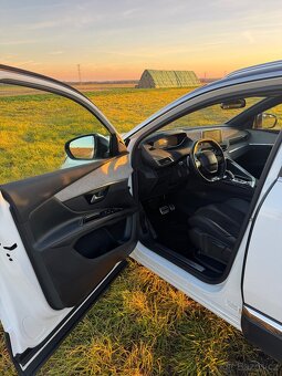 5008 GT / 132kw / 7 míst / automat - 6