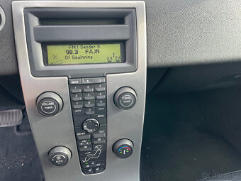 Volvo V50 2.4i 125kW 2006 automat, bohatá výbava - 6