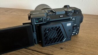 Sony Alpha A6700 + 2x objektiv - 6