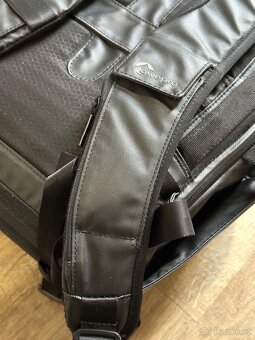 Lowepro FreeLine 350 AW batoh kamera DSLR - 6