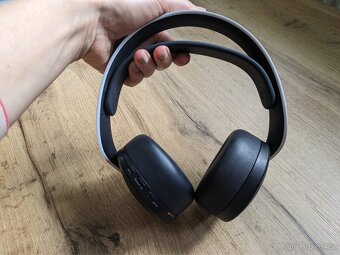 Prodám sluchátka PS 5 Pulse - 6