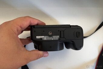 Canon EOS 200D - 6