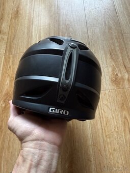 Prodám lyžařskou / snowboard helmu - GIRO - 6
