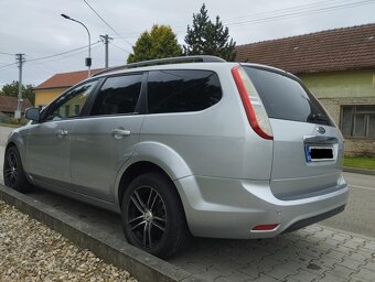 Ford Focus 2.0i 107kw Zetec Titanium 2008 - 6