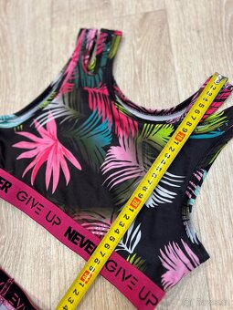 Barevný sportovní set 158/164 - 6