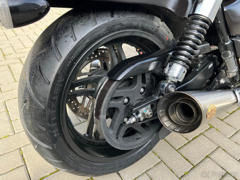 Triumph Thunderbird Storm - 6