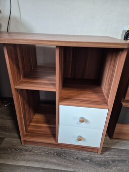 Prodám rohový stůl - 6