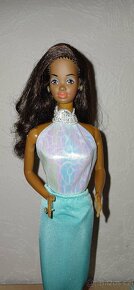Rezervace - Barbie panenka raritní Magic moves Christie 1985 - 6