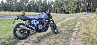 Yamaha XJR 1300 2017 - 6