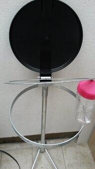 Stojan pro odpadkové pytle 120 l, snadno sestavitelný. - 6