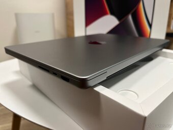Macbook Pro 14” M1 16 GB RAM 512 GB SSD - 6