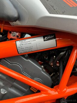 KTM DUKE 125 - 6