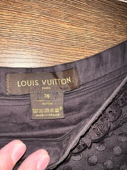 louis vuitton kostýmek vel.38 pc: 5300euro - 6