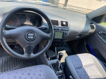 SEAT cordoba 1.4 MPI 44 kW 2002 - 6