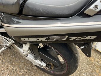 Suzuki - 6
