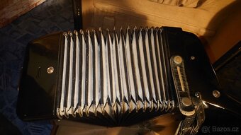 Harmonika Delicia Carmen III + kufr – pěkný zvuk, levně - 6