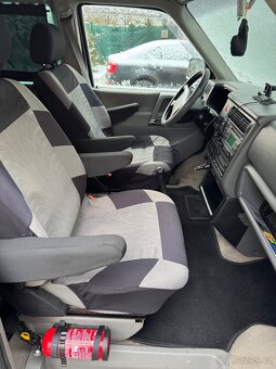 VW Multivan T4 Generation 2001, 2,4 TDi 75kw - 6