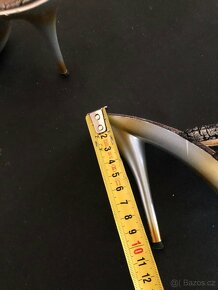 Dámské páskové boty na vysokém podpatku vel. 40 - 6