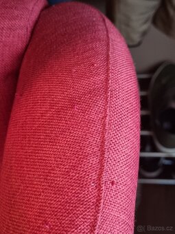 Červené křeslo ušák IKEA - 6