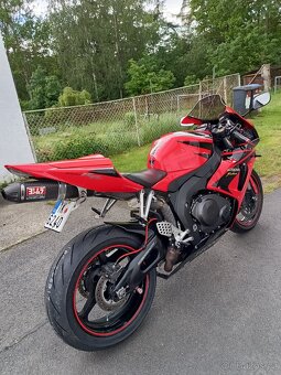 Honda CBR 1000RR SC57 - 6
