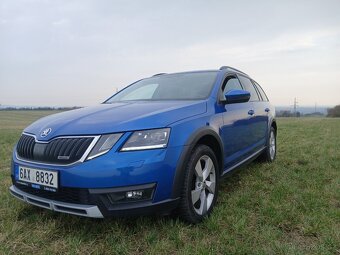 Škoda octavia scout 2.0 135kw - 6