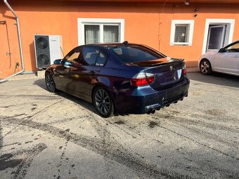 BMW E90 330d 170kw 2006 - 6