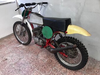 ČZ 250 typ 980 motokros r.v. 1975 - 6