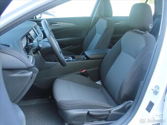 Opel Insignia 2,0 CDTi 125kW AT Edition ČR 1.maj 16V Sports - 6