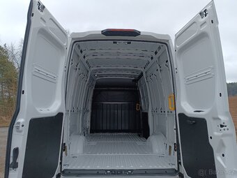 Iveco Daily 35S16V 2,3D 3,0D 2017 12m3 Nová karoserie - 6