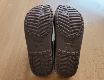 Žabky Crocs Sloane Platform Flip W6 - 6