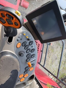 Case 8010 heder 9m Vario kombajn. Sklizeci Mlaticka Case - 6